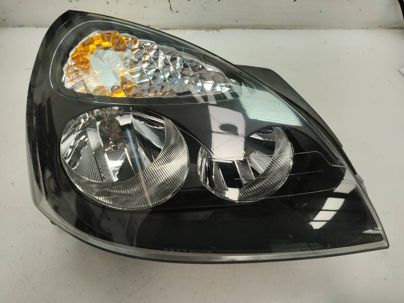 FARO DERECHO RENAULT CLIO II FASE II 2003 1.5 DCI D (65 CV)