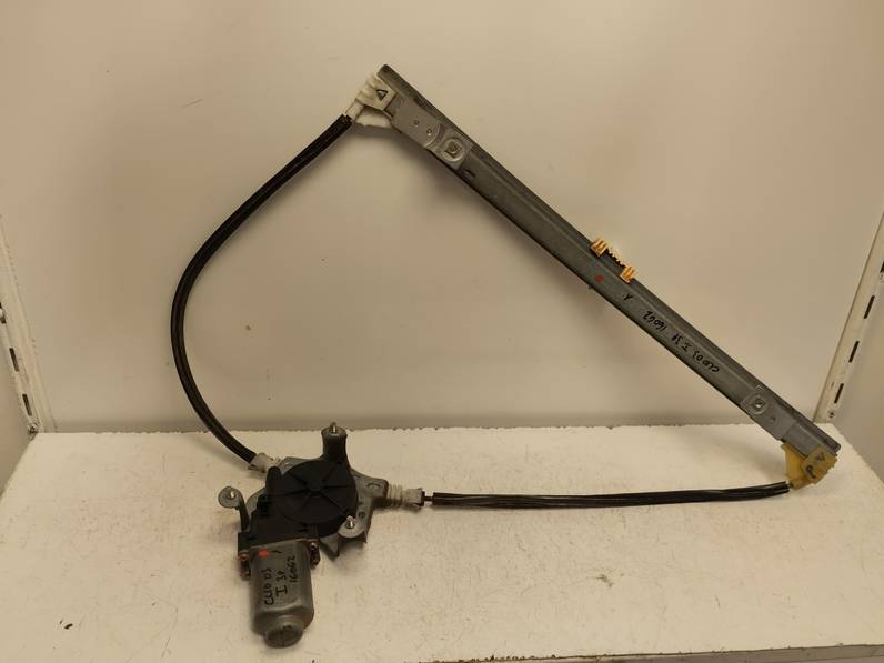 ELEVALUNAS DELANTERO IZQUIERDO RENAULT CLIO II FASE II 2003 1.5 DCI D (65 CV)