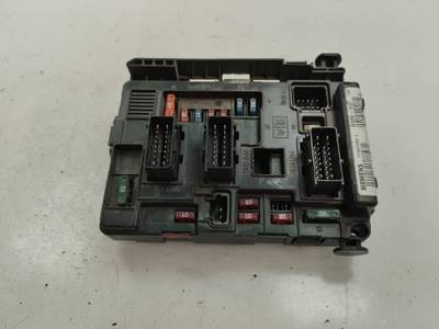 CAJA RELES FUSIBLES PEUGEOT PARTNER 2006 2.0 HDI (90 CV)