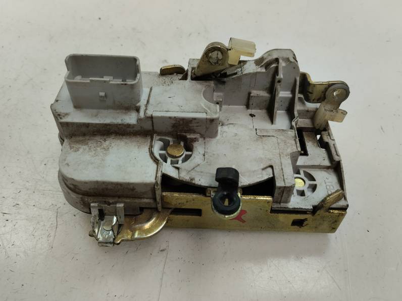 CERRADURA PUERTA DELANTERA DERECHA PEUGEOT PARTNER 2006 2.0 HDI (90 CV)