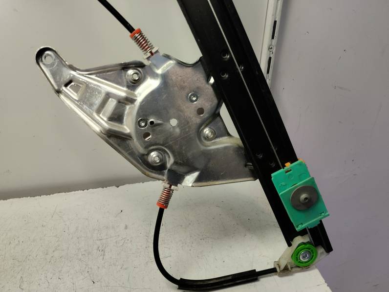 ELEVALUNAS DELANTERO DERECHO AUDI A6 BERLINA 2000 2.5 V6 24V TDI (180 CV)