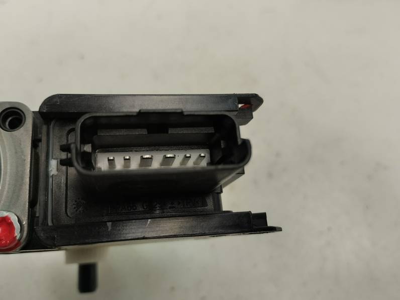 MOTOR ELEVALUNAS TRASERO DERECHO HYUNDAI I40 2015 1.7 CRDI (141 CV)