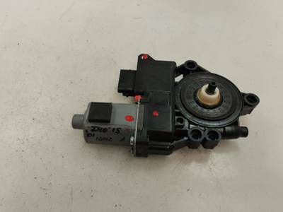 MOTOR ELEVALUNAS DELANTERO IZQUIERDO HYUNDAI I40 2015 1.7 CRDI (141 CV)