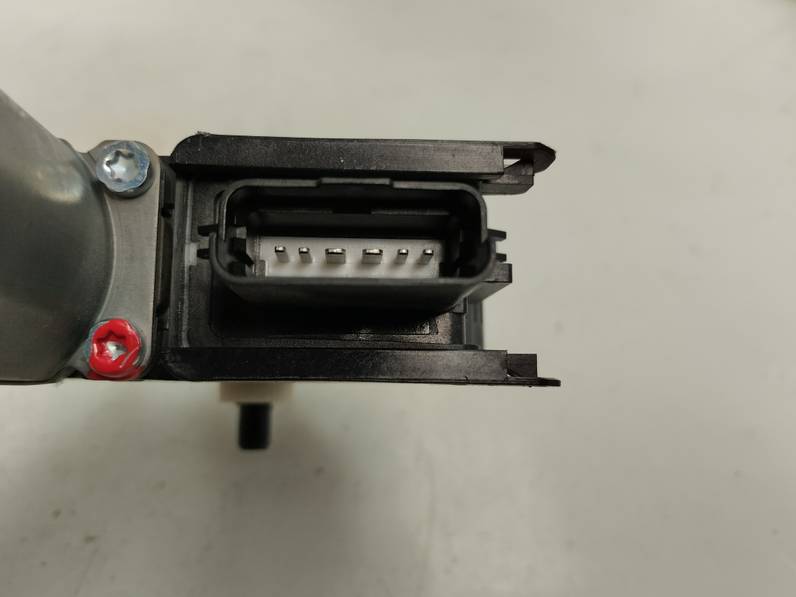 MOTOR ELEVALUNAS DELANTERO IZQUIERDO HYUNDAI I40 2015 1.7 CRDI (141 CV)