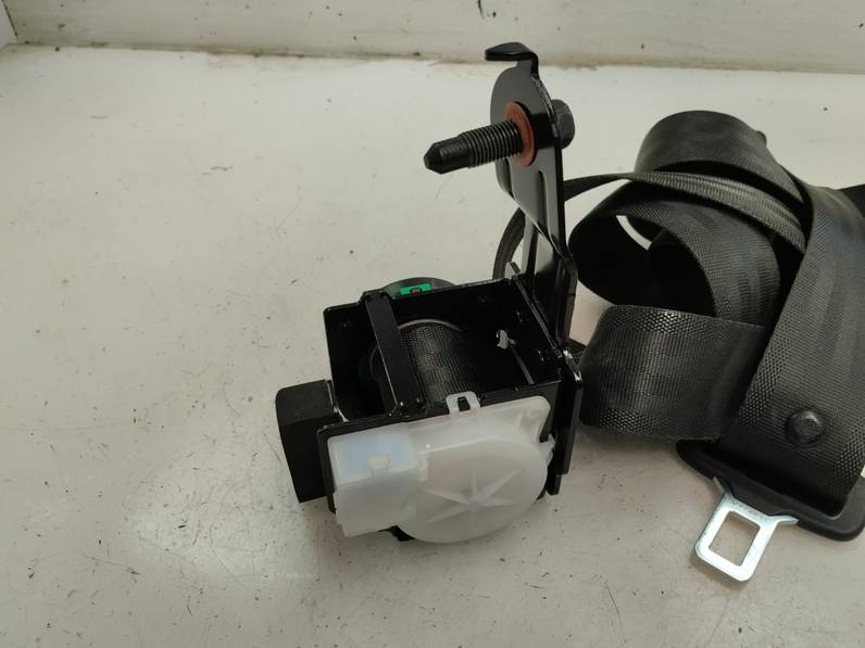 CINTURON SEGURIDAD TRASERO DERECHO HYUNDAI I40 2015 1.7 CRDI (141 CV)