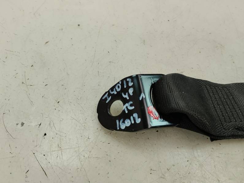 CINTURON SEGURIDAD TRASERO CENTRAL HYUNDAI I40 2015 1.7 CRDI (141 CV)