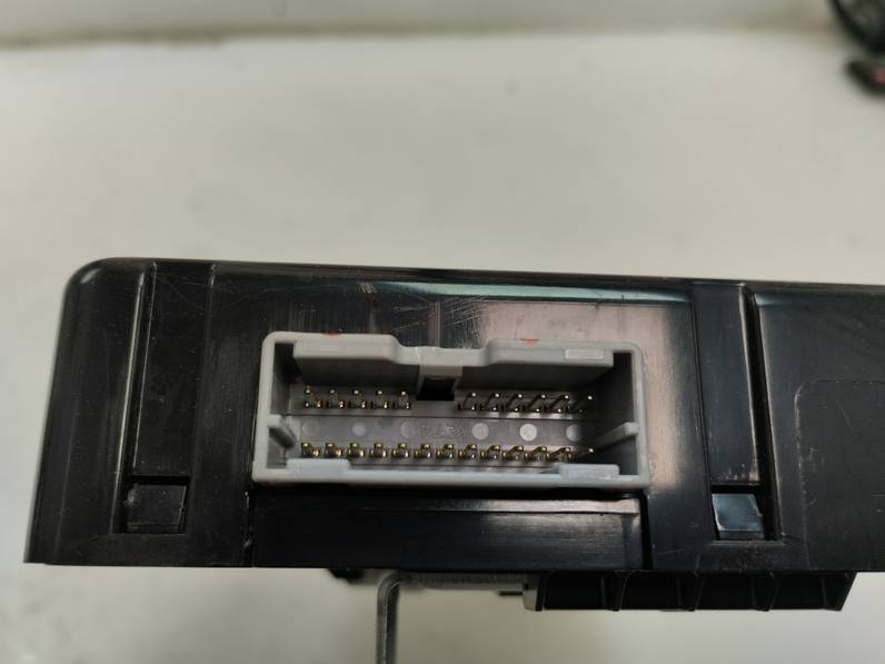 CAJA RELES FUSIBLES HYUNDAI I40 2015 1.7 CRDI (141 CV)