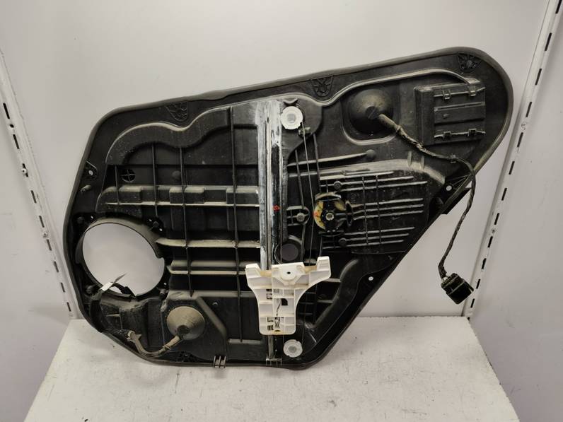 ELEVALUNAS TRASERO IZQUIERDO HYUNDAI I40 2015 1.7 CRDI (141 CV)