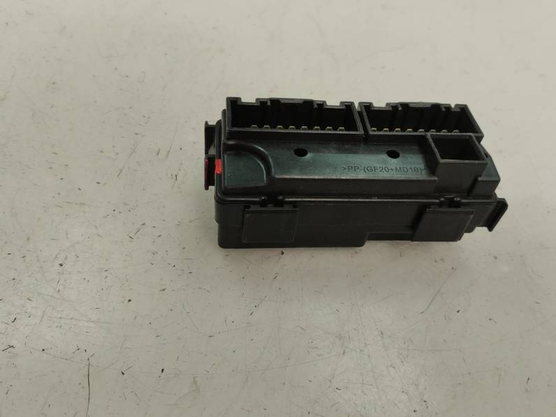 CAJA RELES FUSIBLES HYUNDAI I40 2015 1.7 CRDI (141 CV)