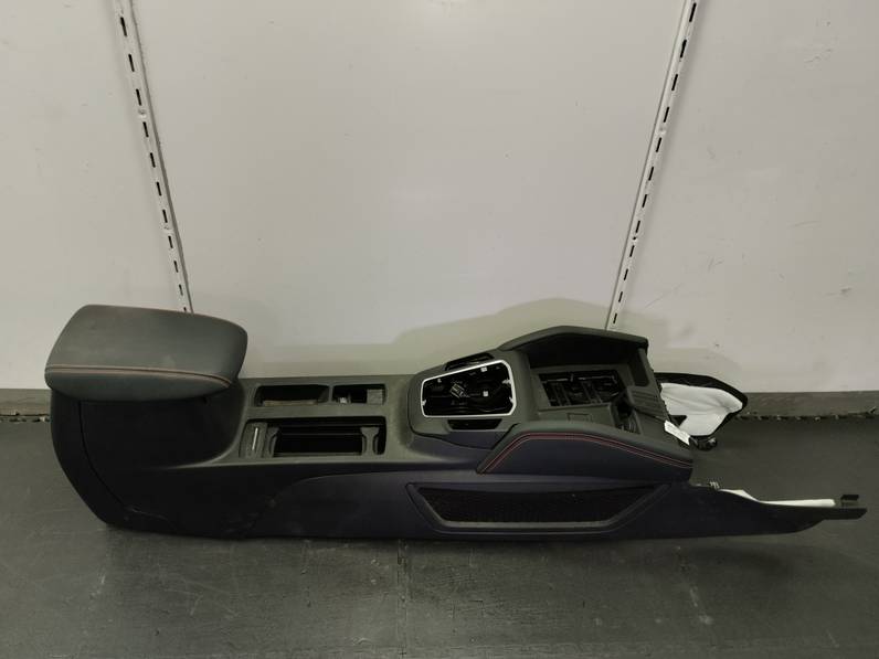 JUEGO ASIENTOS COMPLETO FORD KUGA 2023 1.5 ECOBOOST (150 CV)