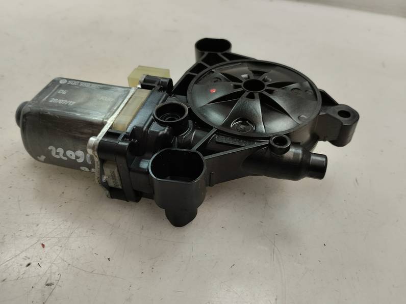 MOTOR ELEVALUNAS TRASERO DERECHO AUDI A3 2017 1.5 16V TSI ACT (150 CV)