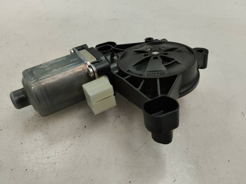 MOTOR ELEVALUNAS DELANTERO DERECHO AUDI A3 2017 1.5 16V TSI ACT (150 CV)