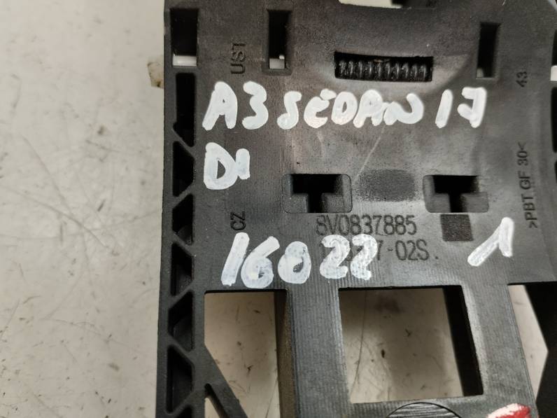 MANETA EXTERIOR DELANTERA IZQUIERDA AUDI A3 2017 1.5 16V TSI ACT (150 CV)