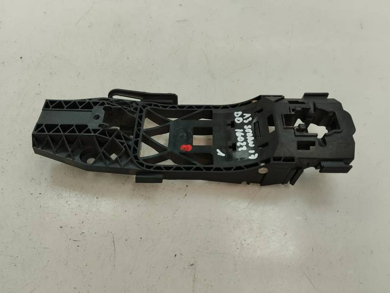 MANETA EXTERIOR DELANTERA DERECHA AUDI A3 2017 1.5 16V TSI ACT (150 CV)