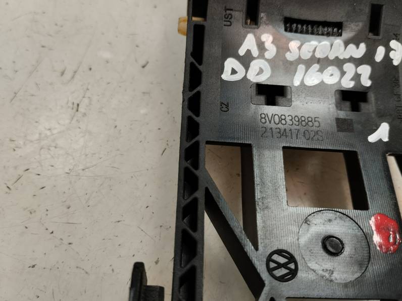 MANETA EXTERIOR DELANTERA DERECHA AUDI A3 2017 1.5 16V TSI ACT (150 CV)