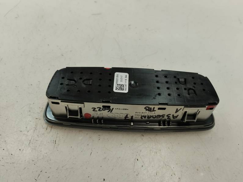 LUZ INTERIOR AUDI A3 2017 1.5 16V TSI ACT (150 CV)