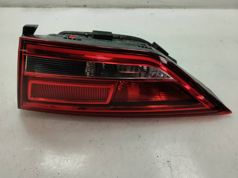 PILOTO TRASERO DERECHO AUDI A3 2017 1.5 16V TSI ACT (150 CV)