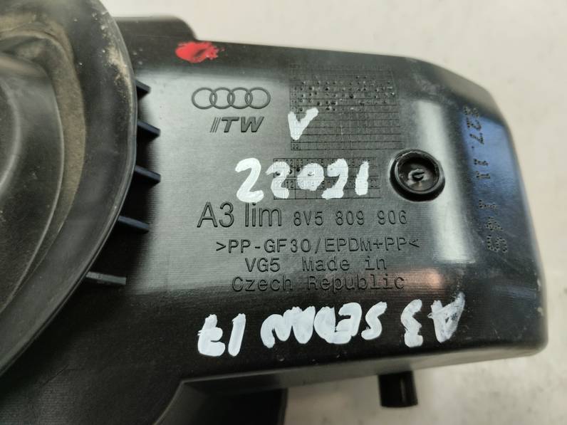 TAPA EXTERIOR COMBUSTIBLE AUDI A3 2017 1.5 16V TSI ACT (150 CV)