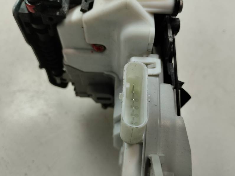 CERRADURA PUERTA TRASERA IZQUIERDA AUDI A3 2017 1.5 16V TSI ACT (150 CV)