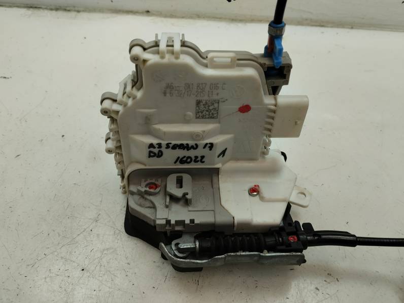 CERRADURA PUERTA DELANTERA DERECHA AUDI A3 2017 1.5 16V TSI ACT (150 CV)