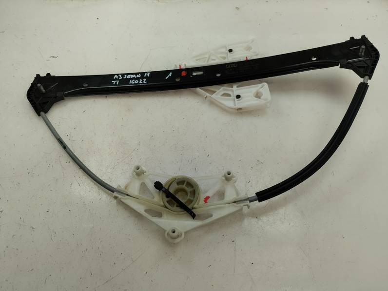 ELEVALUNAS TRASERO IZQUIERDO AUDI A3 2017 1.5 16V TSI ACT (150 CV)