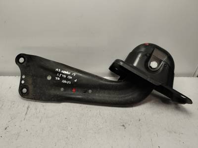 BRAZO SUSPENSION INFERIOR TRASERO DERECHO AUDI A3 2017 1.5 16V TSI ACT (150 CV)