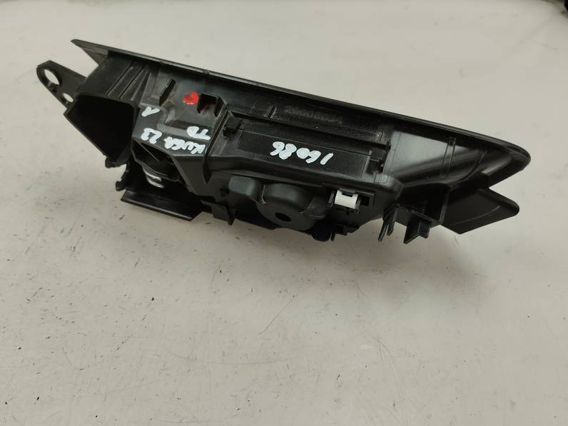 MANETA INTERIOR TRASERA DERECHA FORD KUGA 2023 1.5 ECOBOOST (150 CV)