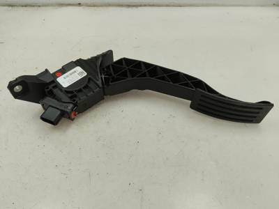 POTENCIOMETRO PEDAL FORD KUGA 2023 1.5 ECOBOOST (150 CV)