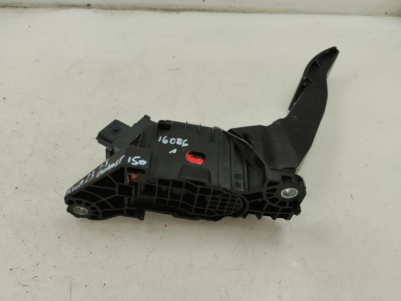 POTENCIOMETRO PEDAL FORD KUGA 2023 1.5 ECOBOOST (150 CV)