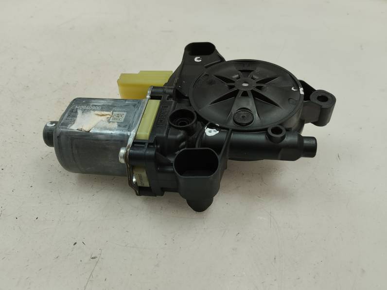 MOTOR ELEVALUNAS TRASERO DERECHO FORD KUGA 2023 1.5 ECOBOOST (150 CV)
