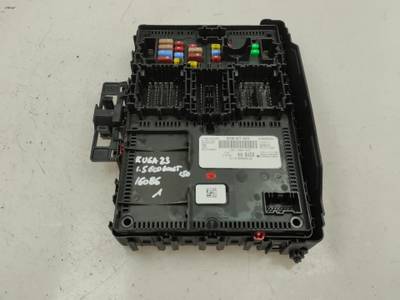 CAJA RELES FUSIBLES FORD KUGA 2023 1.5 ECOBOOST (150 CV)