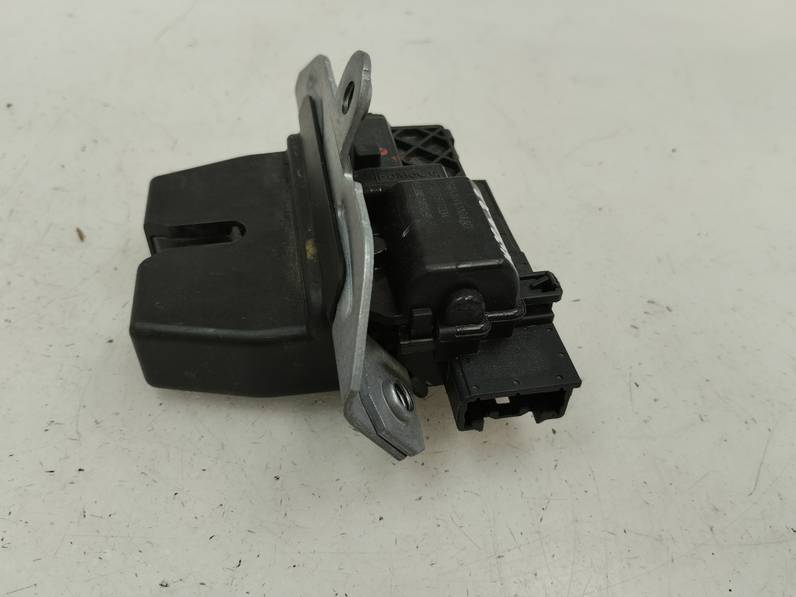 CERRADURA MALETERO PORTON FORD KUGA 2023 1.5 ECOBOOST (150 CV)