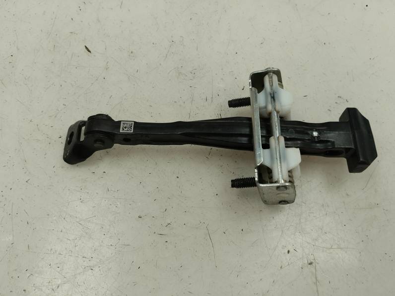 RETENEDOR PUERTA FORD KUGA 2023 1.5 ECOBOOST (150 CV)