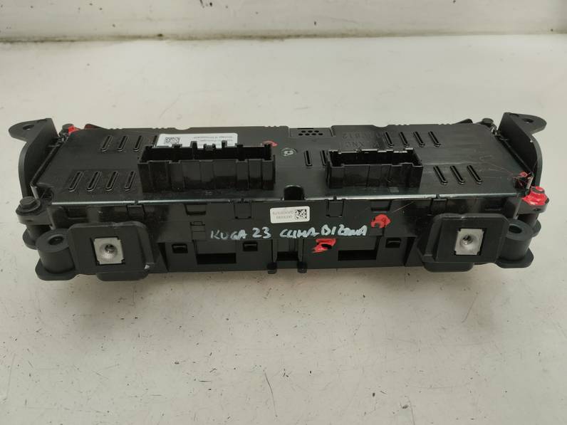 MANDO CLIMATIZADOR FORD KUGA 2023 1.5 ECOBOOST (150 CV)