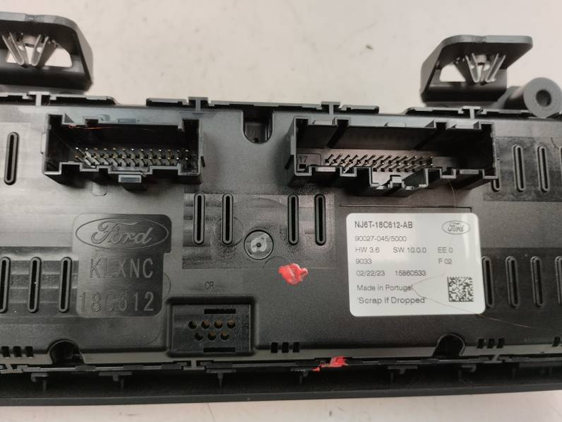 MANDO CLIMATIZADOR FORD KUGA 2023 1.5 ECOBOOST (150 CV)