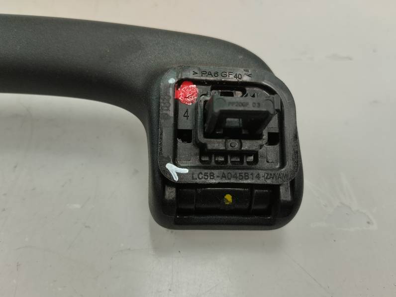 MANETA INTERIOR DELANTERA DERECHA FORD KUGA 2023 1.5 ECOBOOST (150 CV)