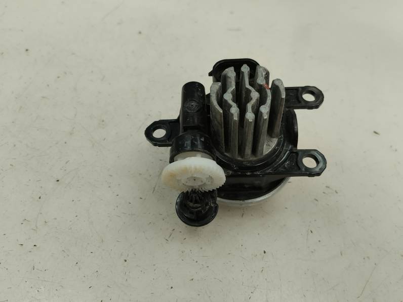 FARO ANTINIEBLA DERECHO FORD KUGA 2023 1.5 ECOBOOST (150 CV)