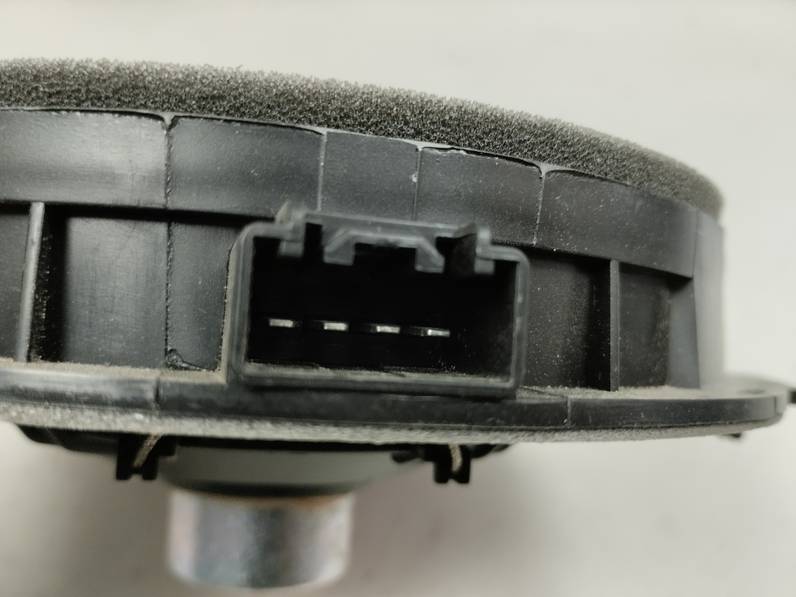 SISTEMA AUDIO RADIO CD FORD KUGA 2023 1.5 ECOBOOST (150 CV)