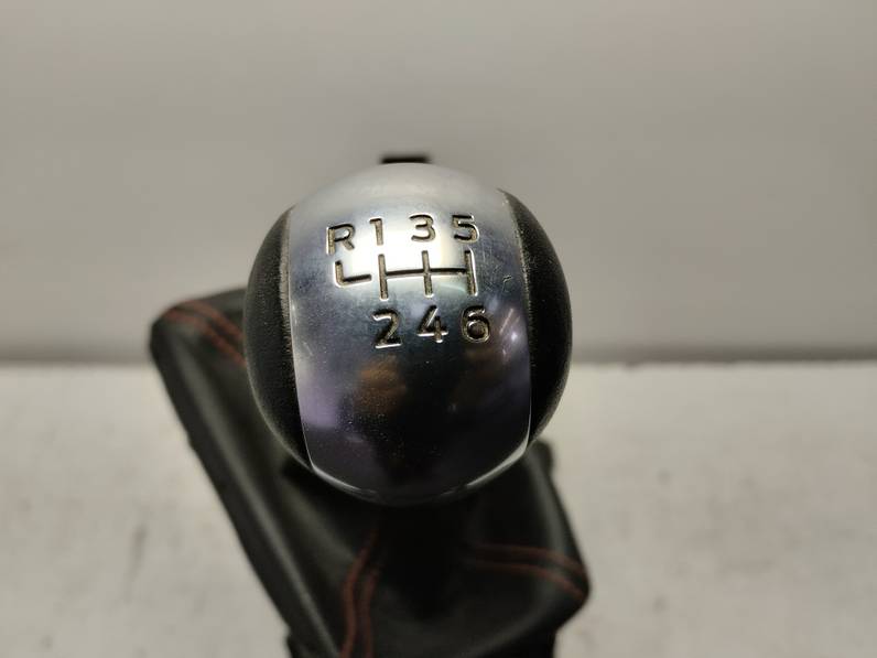 PALANCA CAMBIO FORD KUGA 2023 1.5 ECOBOOST (150 CV)