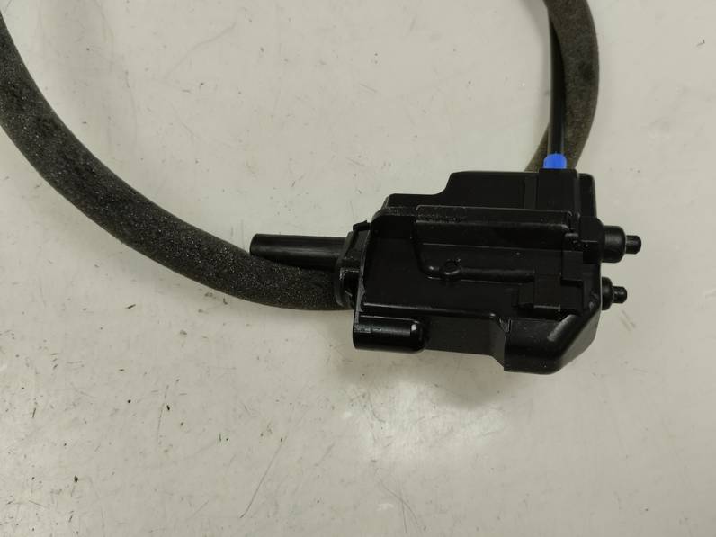 RETENEDOR PUERTA FORD KUGA 2023 1.5 ECOBOOST (150 CV)