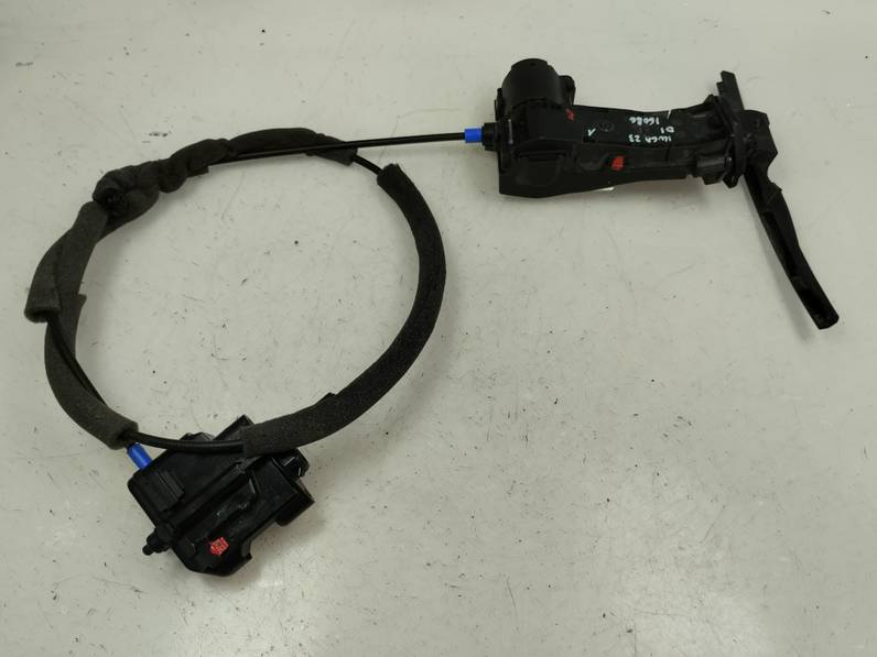 RETENEDOR PUERTA FORD KUGA 2023 1.5 ECOBOOST (150 CV)