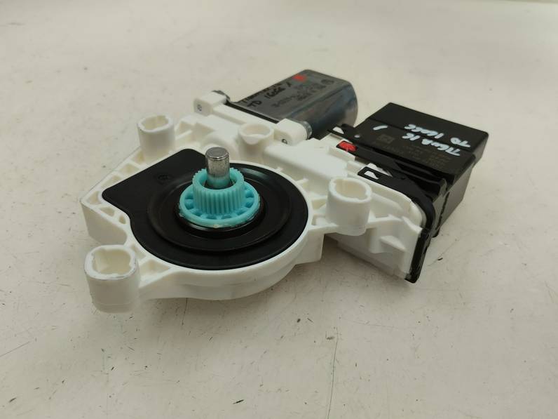 MOTOR ELEVALUNAS TRASERO DERECHO VOLKSWAGEN TIGUAN 2016 2.0 TDI (110 CV)