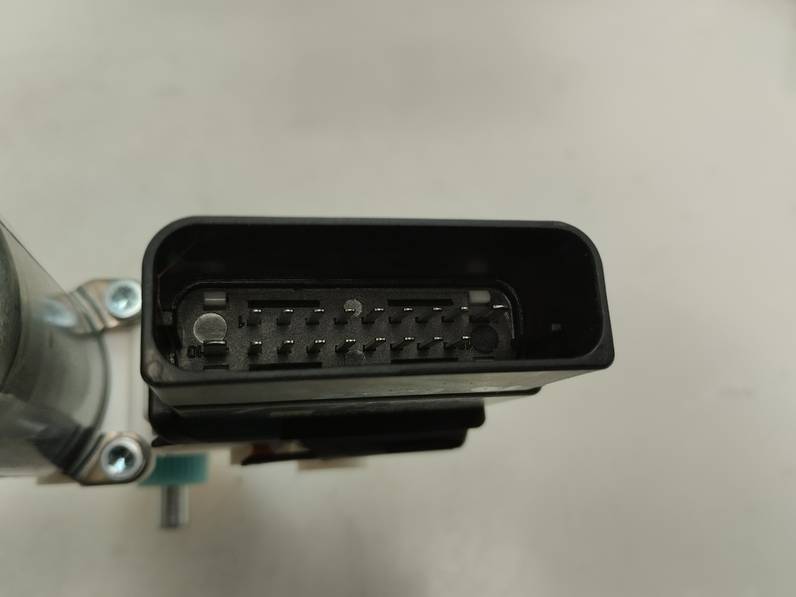 MOTOR ELEVALUNAS TRASERO DERECHO VOLKSWAGEN TIGUAN 2016 2.0 TDI (110 CV)