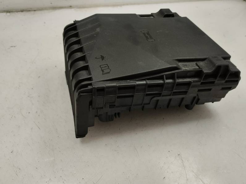 CAJA RELES FUSIBLES VOLKSWAGEN TIGUAN 2016 2.0 TDI (110 CV)