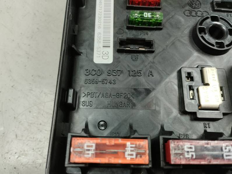 CAJA RELES FUSIBLES VOLKSWAGEN TIGUAN 2016 2.0 TDI (110 CV)