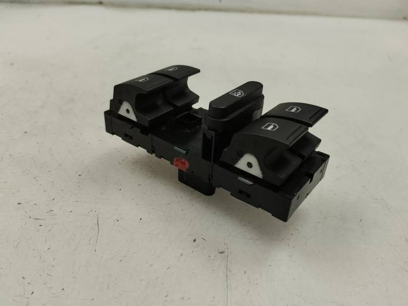 MANDO ELEVALUNAS DELANTERO IZQUIERDO VOLKSWAGEN TIGUAN 2016 2.0 TDI (110 CV)