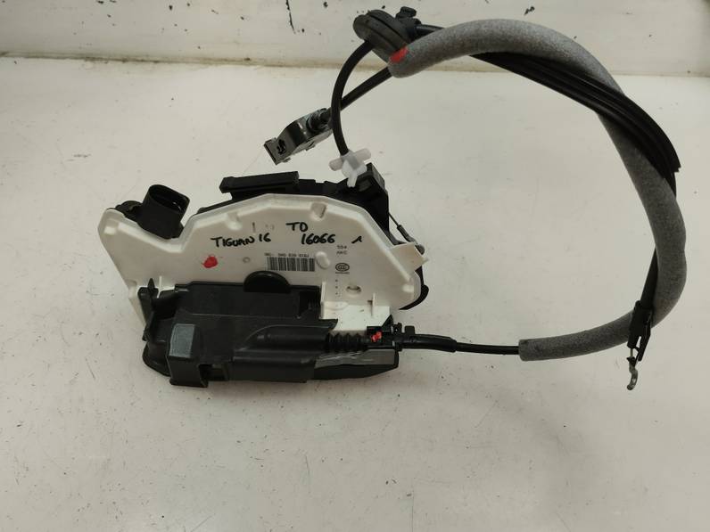 CERRADURA PUERTA TRASERA DERECHA VOLKSWAGEN TIGUAN 2016 2.0 TDI (110 CV)
