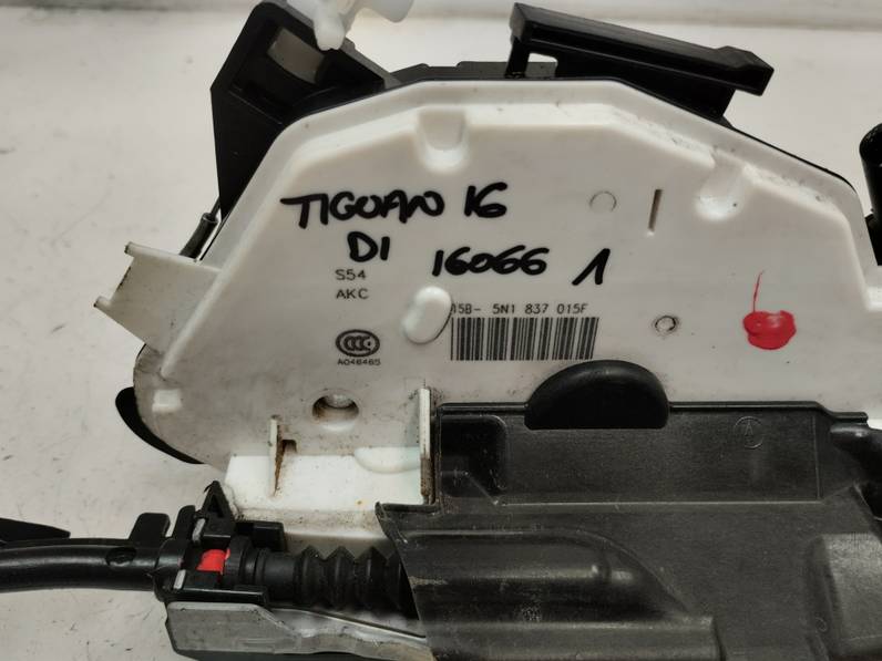 CERRADURA PUERTA DELANTERA IZQUIERDA VOLKSWAGEN TIGUAN 2016 2.0 TDI (110 CV)