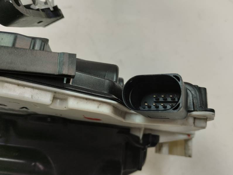 CERRADURA PUERTA DELANTERA IZQUIERDA VOLKSWAGEN TIGUAN 2016 2.0 TDI (110 CV)