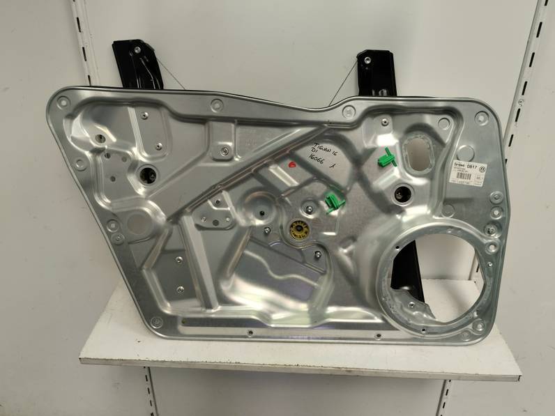 ELEVALUNAS DELANTERO IZQUIERDO VOLKSWAGEN TIGUAN 2016 2.0 TDI (110 CV)